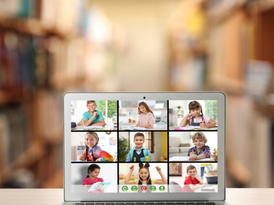 "Les petits ateliers  CM1" +  replay ( 8 séances par trimestre) -